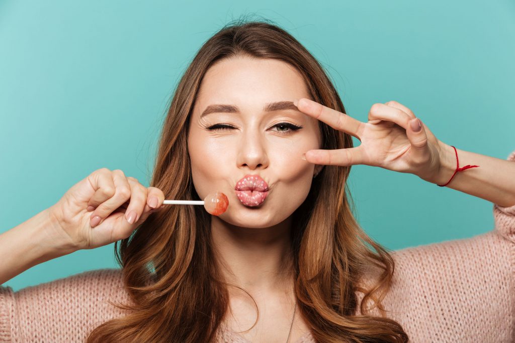 quit smoking cigarettes with lollipops